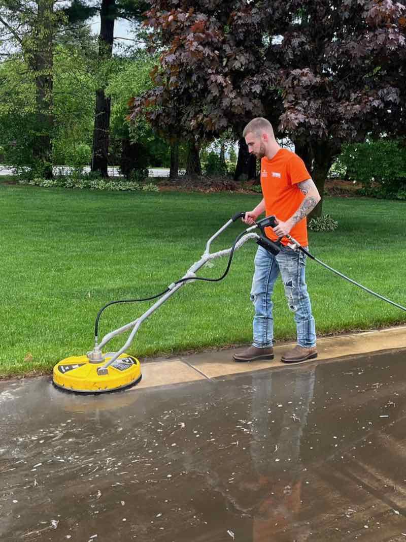 Exterior Cleaning & Pressure Washing